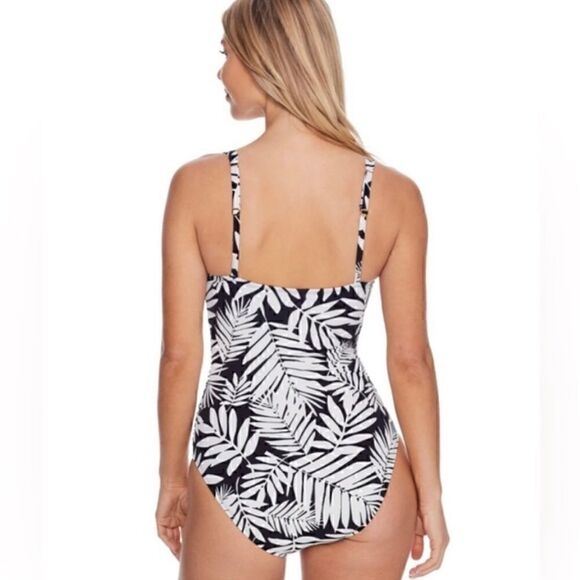 New Bleu Rod Beattie Women Urban
Oasis Shirred Bandeau 1 Piece Swimsuit Black 10 - Picture 4 of 15